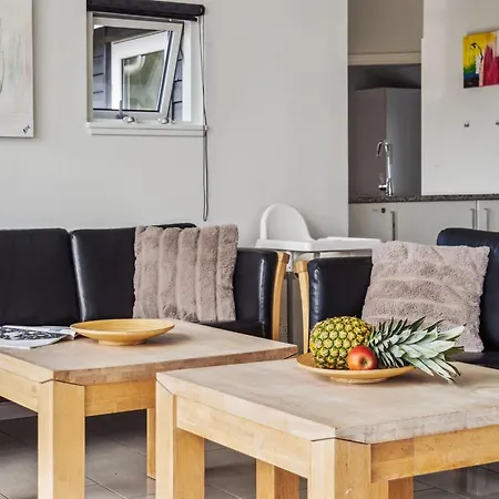 Geeske - 150m From The Sea By Interhome