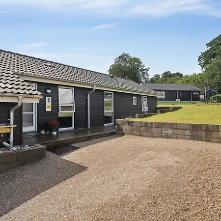 Geeske - 150m From The Sea By Interhome *