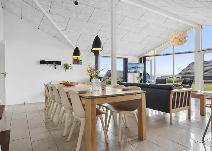 Holiday home Geeske - 150m From The Sea By Interhome