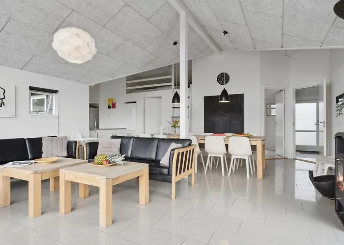 Geeske - 150m From The Sea By Interhome *