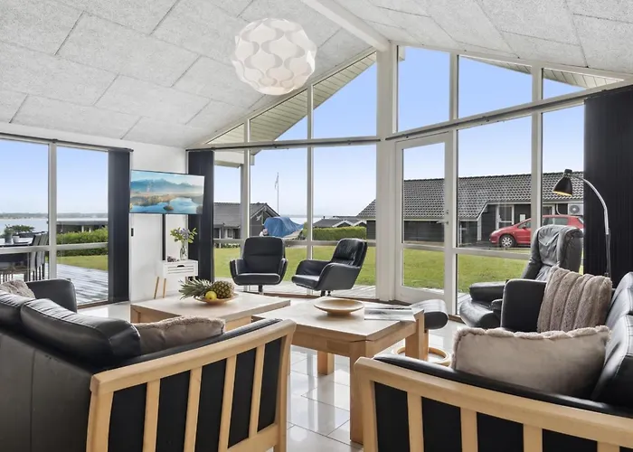 Geeske - 150m From The Sea By Interhome